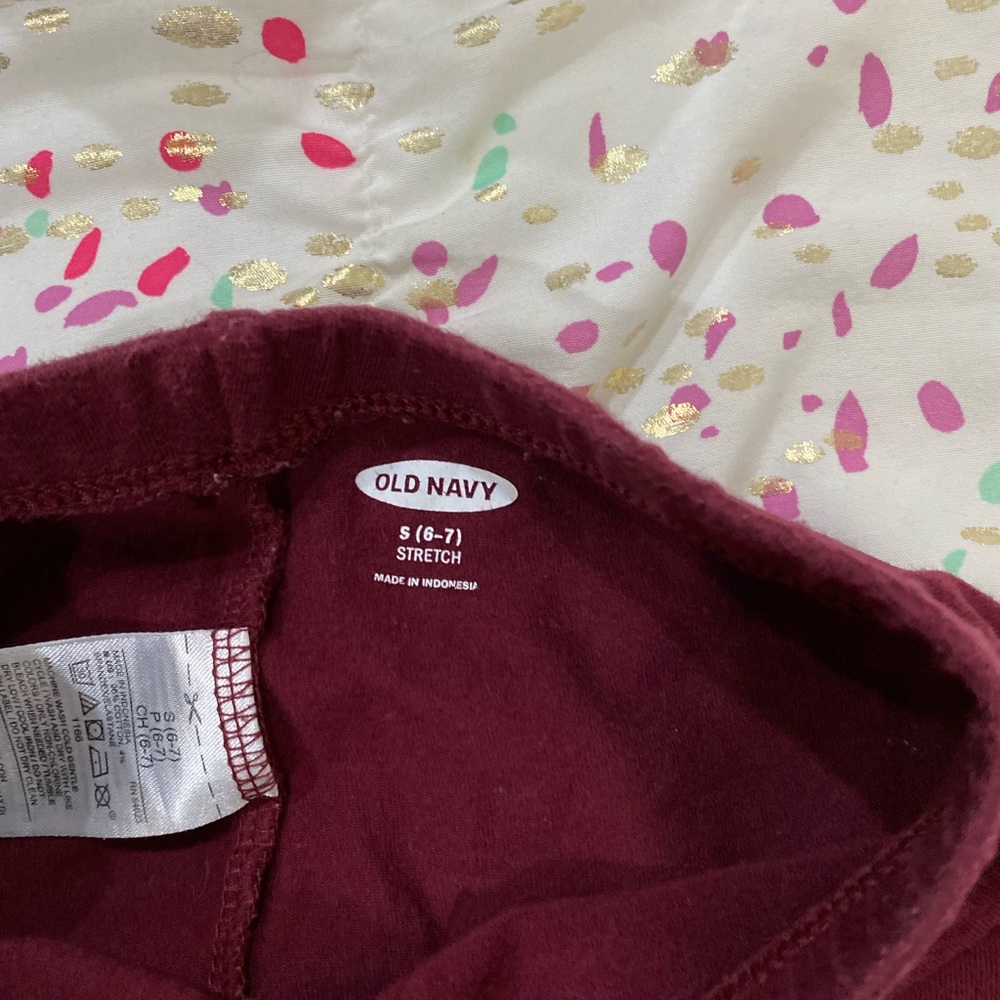Girls Old Navy leggings Size S (6-7)